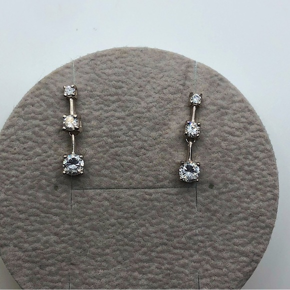 Vintage Jewelry - STERLING Silver & Clear / White CZ Stones Segmented Dangle Stud Earrings .7”